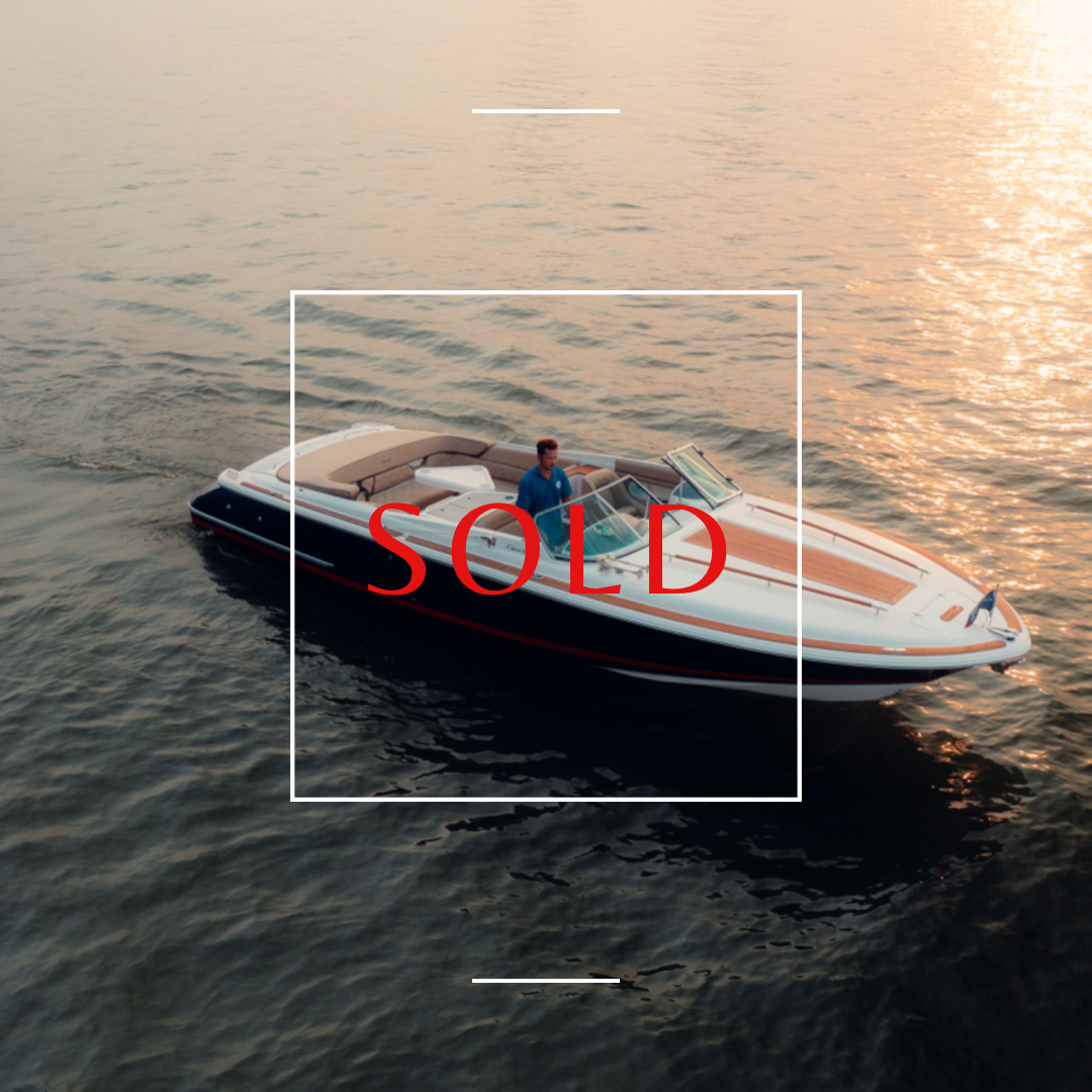 Sold  Chris Craft Corsia 28 FT.