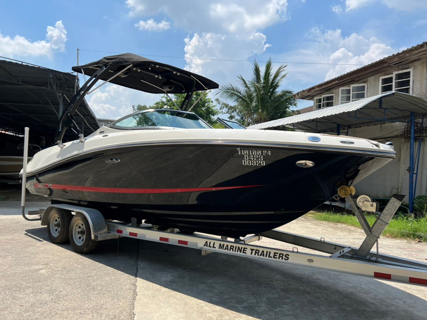 Sold  Sea Ray 230 SLX  23 FT.